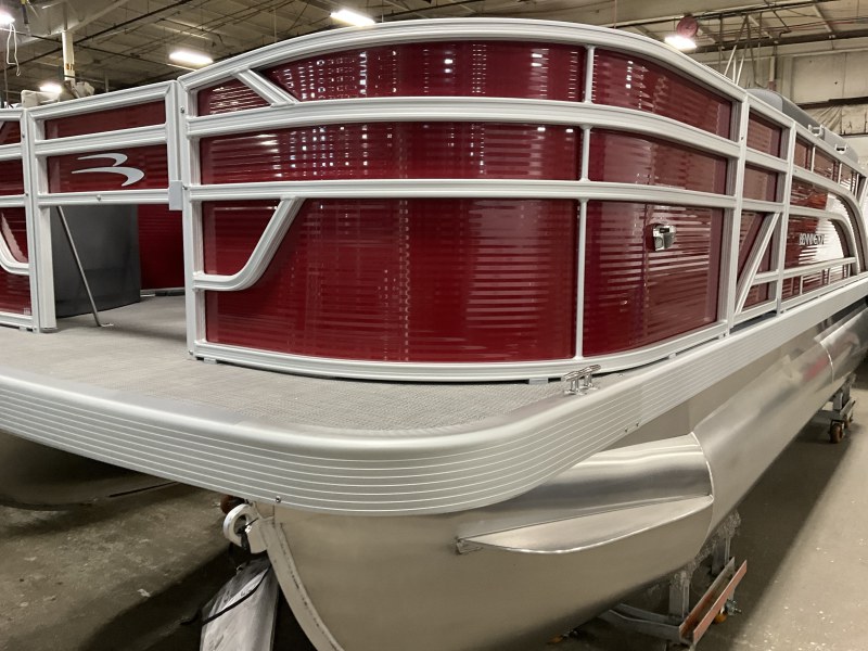 2024 Bennington 188SVF Narrow Beam - Rossa Red